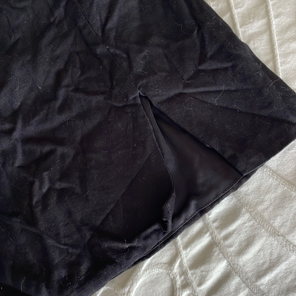TWIK Skirt - Picture 2 of 3